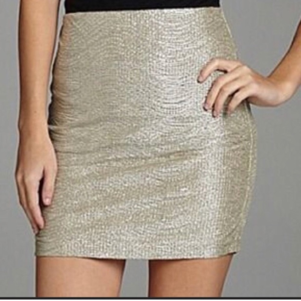 BCBGeneration - metallic skirt - size small